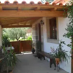 Countryside With Private Terrace בית נופש *
